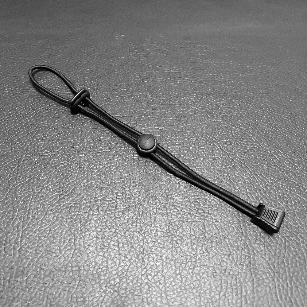 Outdoor Camping Accessories - アウトドアバックパック弾性ロープ固定バックルキャンプ用品ハイキングポール固定タイコードロープ外部バックル懐中電灯クリップ